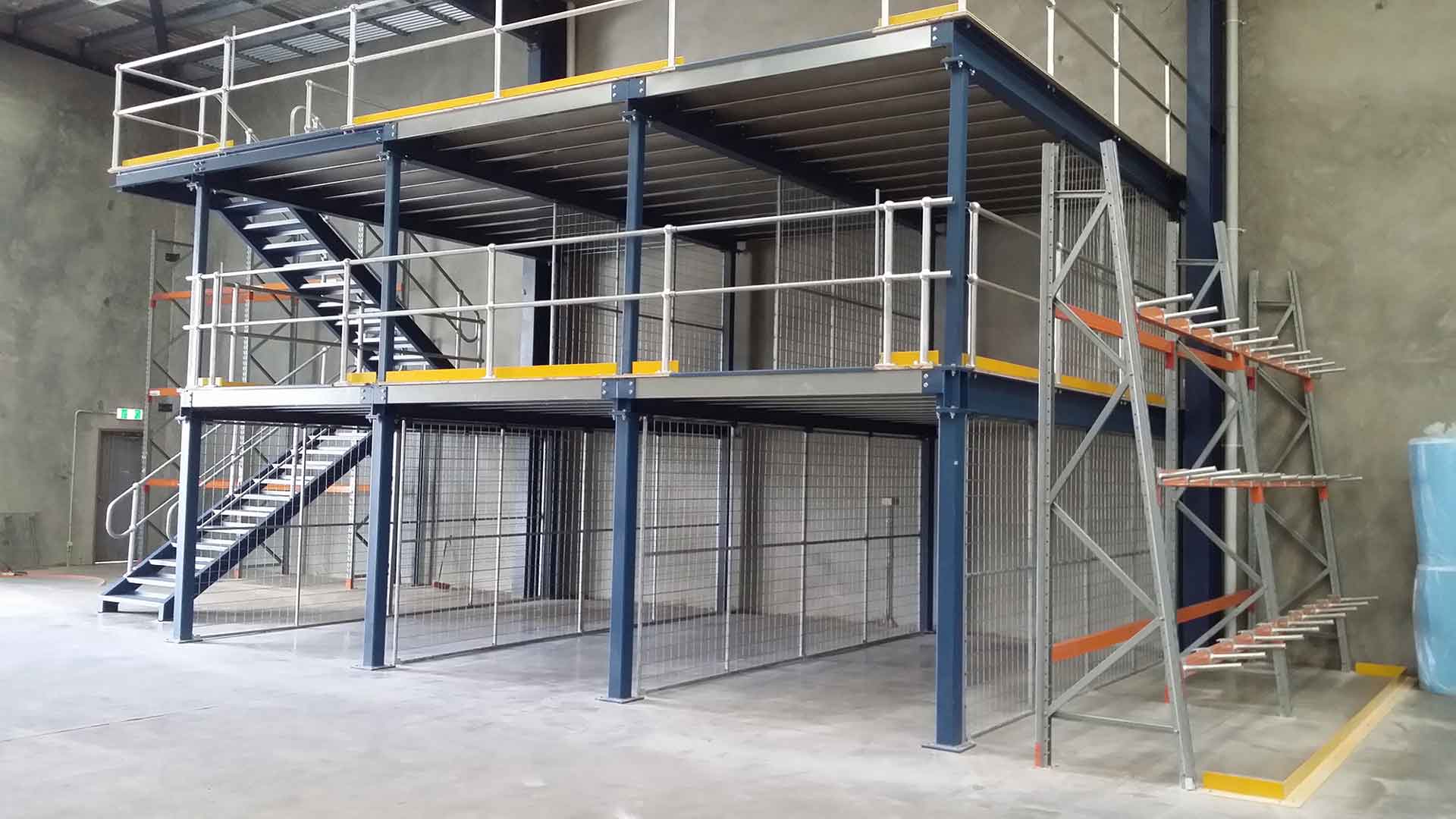 mezzanine warehouse system